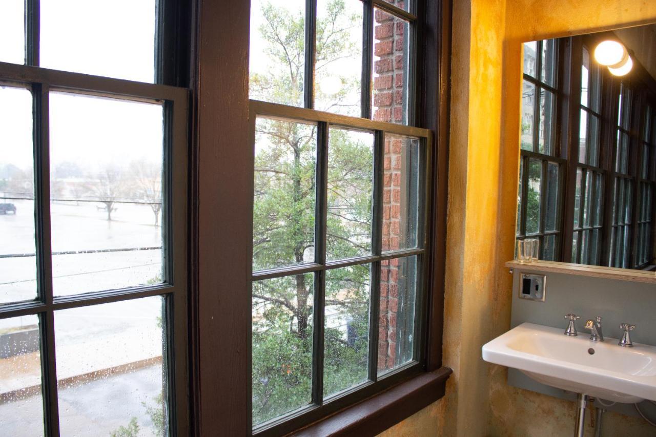 Travelers Hotel Clarksdale Bagian luar foto
