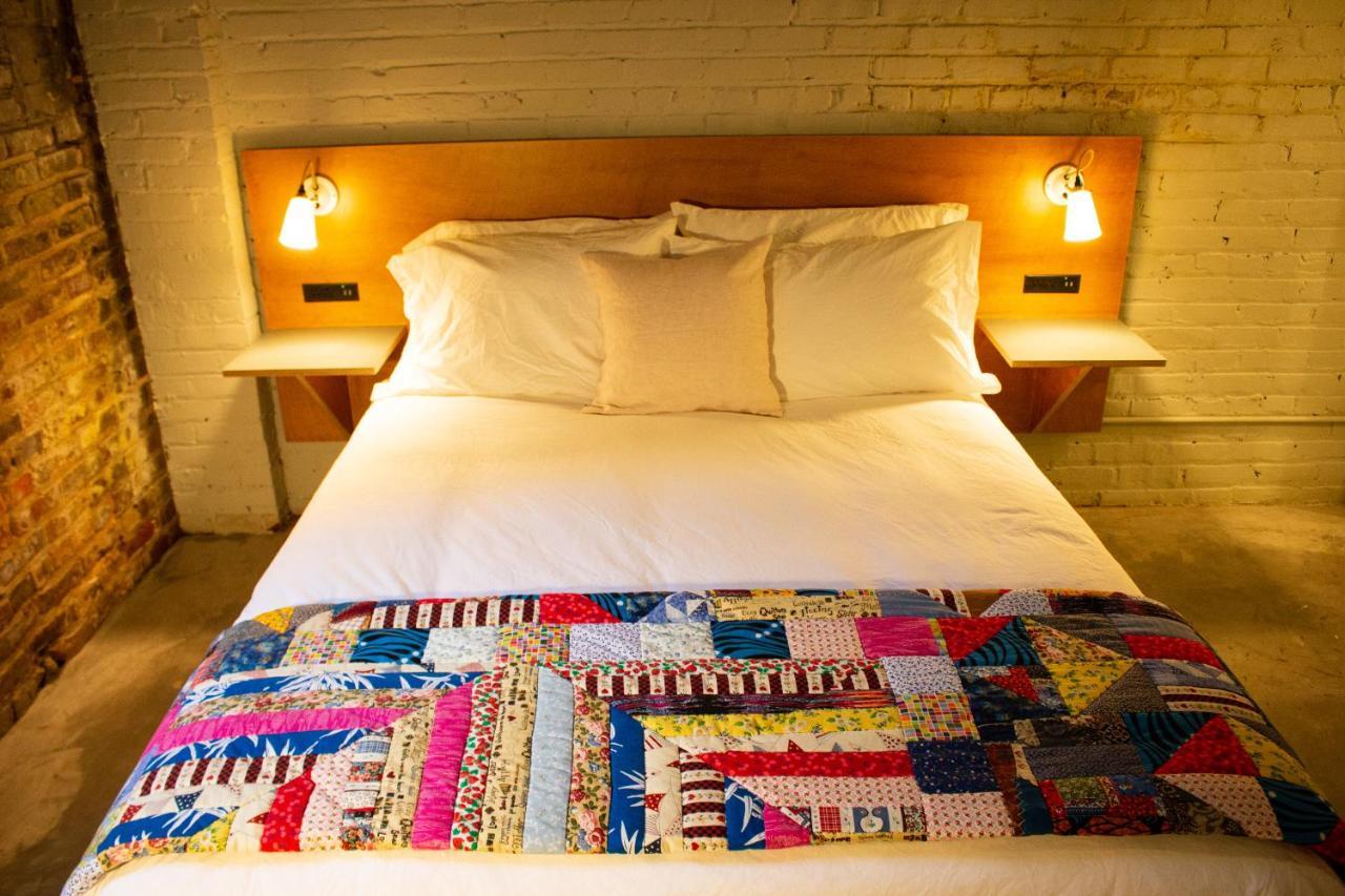 Travelers Hotel Clarksdale Bagian luar foto