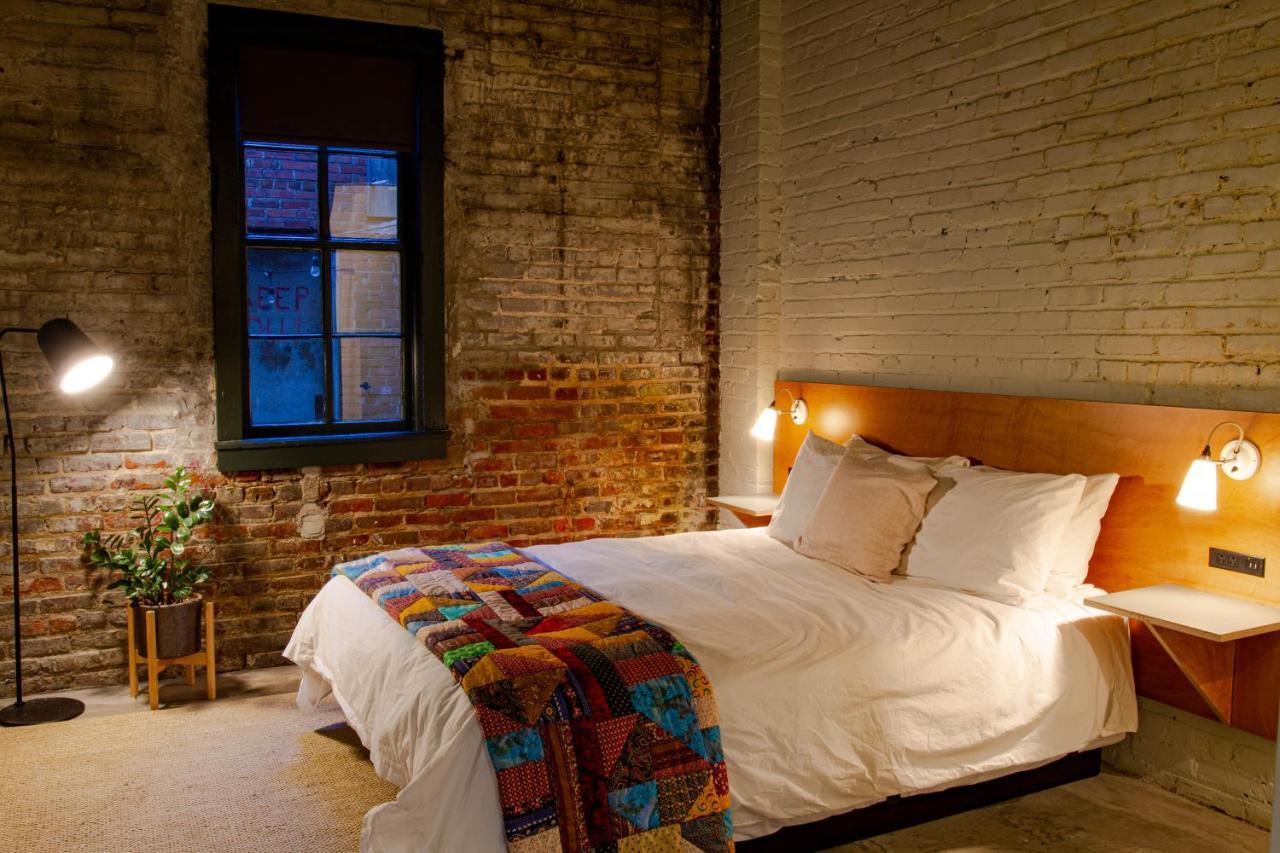 Travelers Hotel Clarksdale Bagian luar foto
