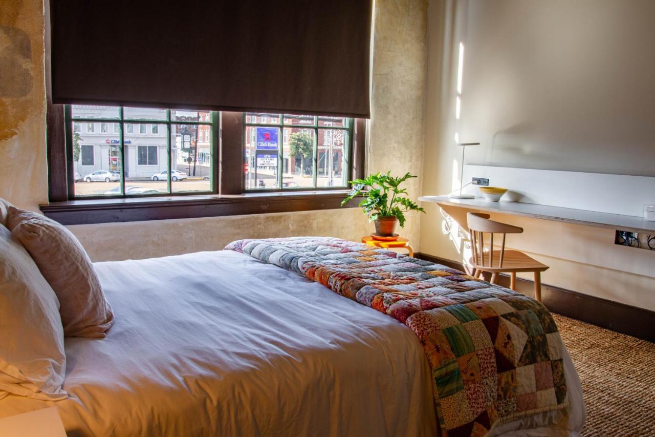 Travelers Hotel Clarksdale Bagian luar foto